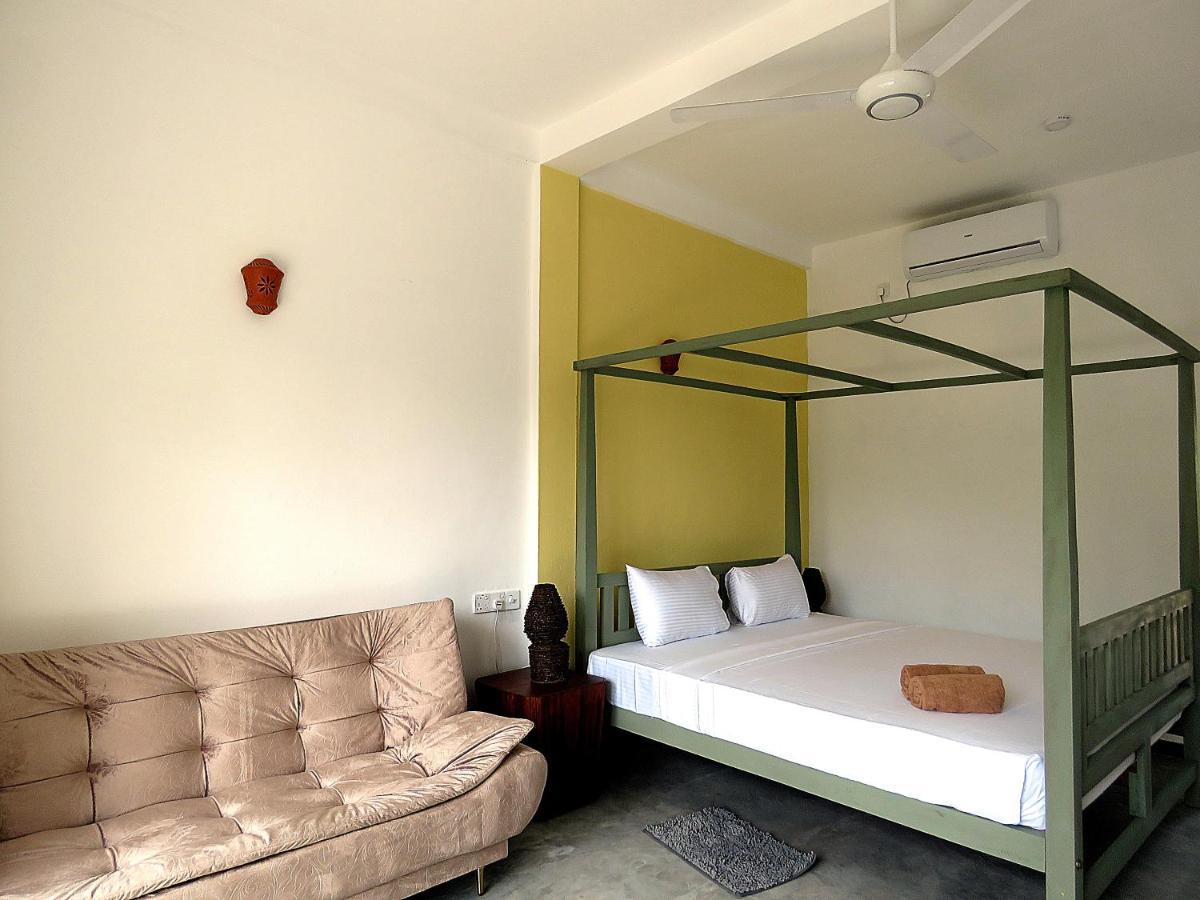 H&C Heaven Beach Hotel Unawatuna Exterior foto